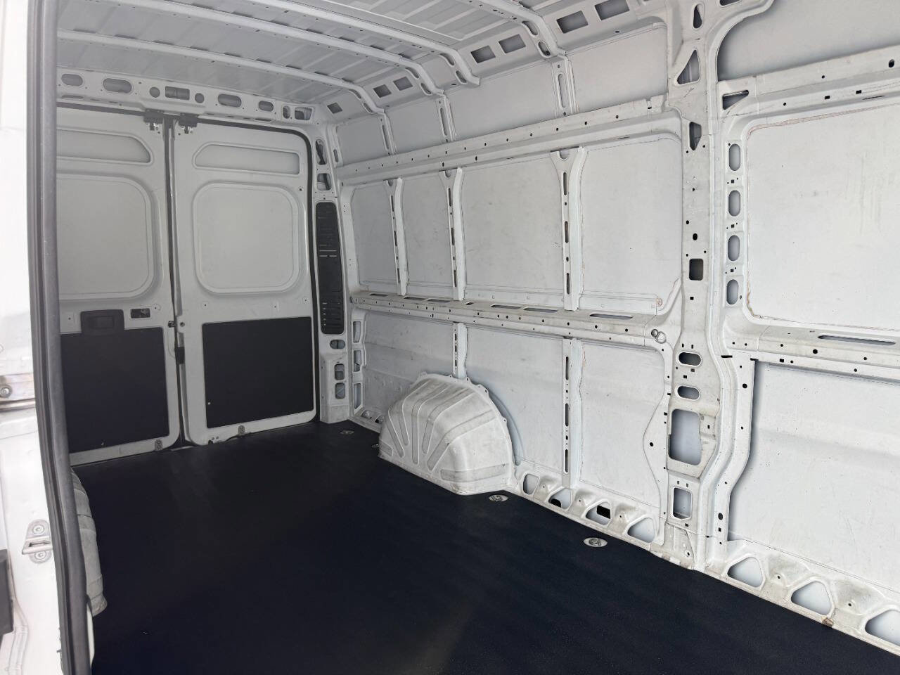 Used 2023 RAM ProMaster 3500 w/ Driver Convenience Group FWD image 26