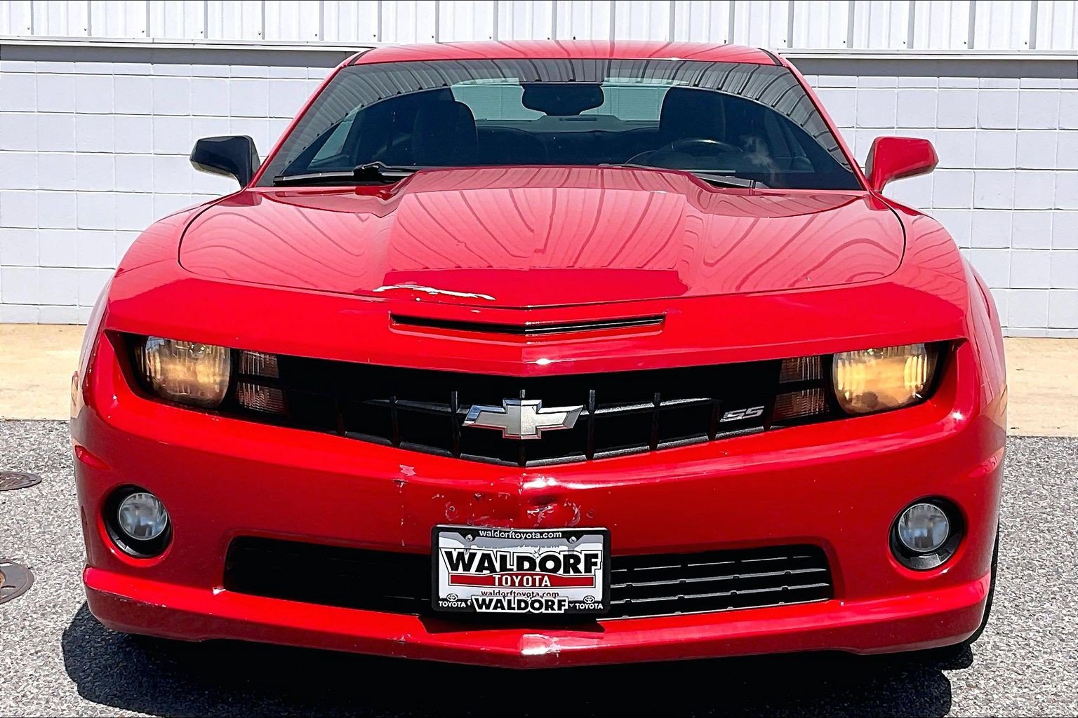 Used 2011 Chevrolet Camaro SS RWD image 3