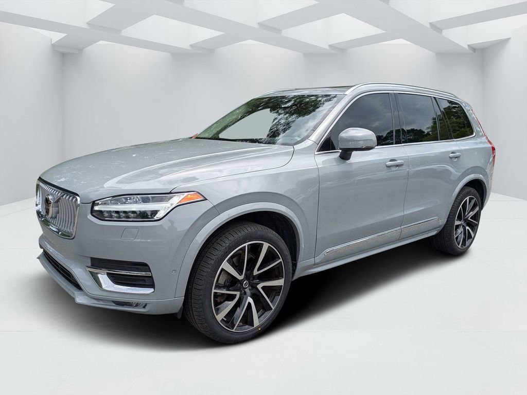 Used 2024 Volvo XC90 B6 Plus w/ Protection Package Premier AWD/4WD image 7