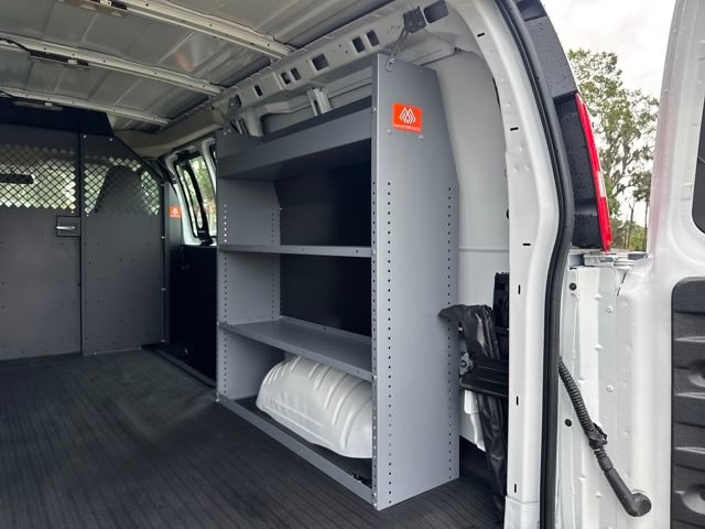 New 2025 Chevrolet Express 2500 Work Van 3D Cargo Van w/ Driver Convenience Package RWD image 13