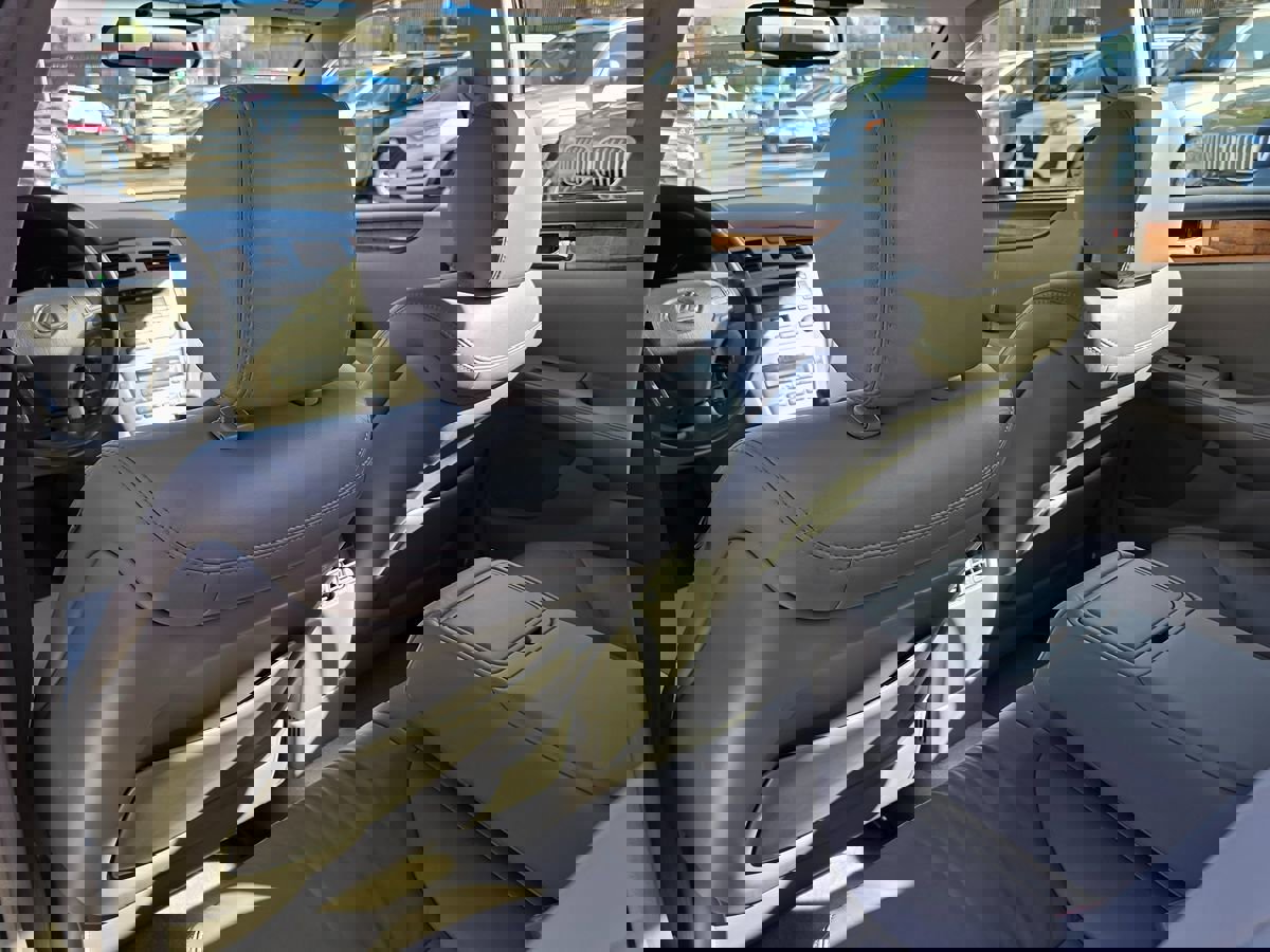 Used 2006 Lexus ES 330 image 24