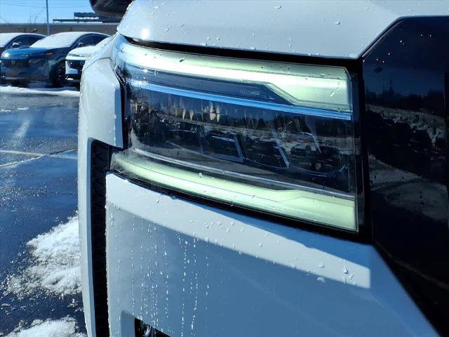 Certified 2023 Nissan Frontier SV w/ Midnight Edition Package image 1