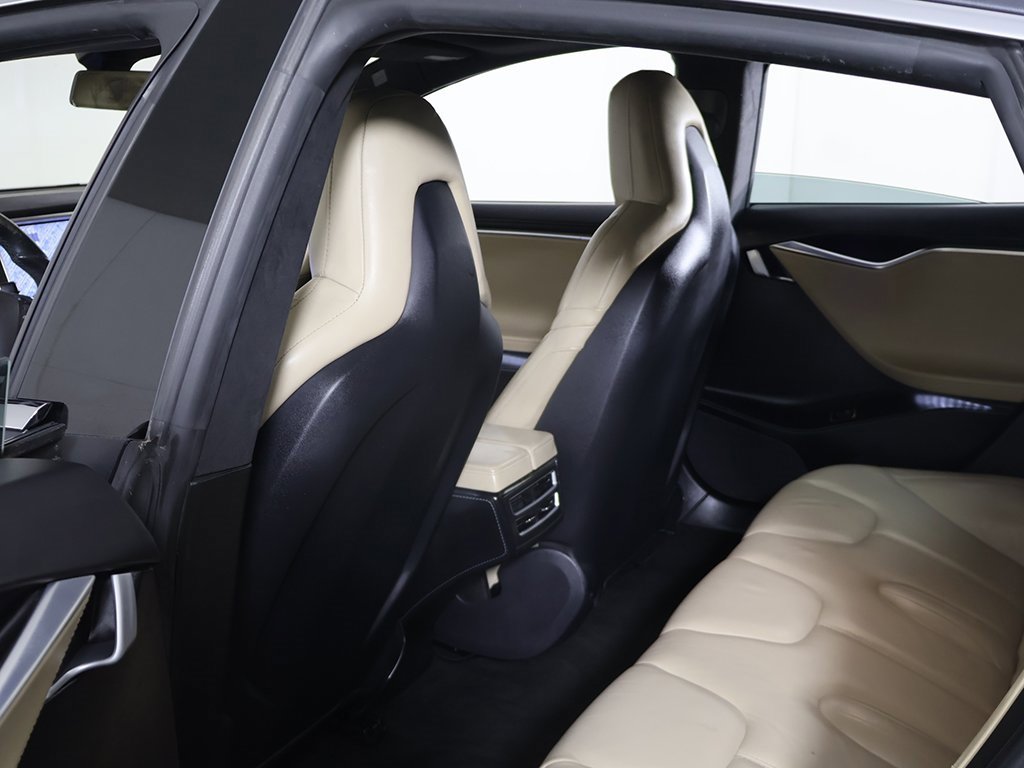 Used 2015 Tesla Model S P85D image 29