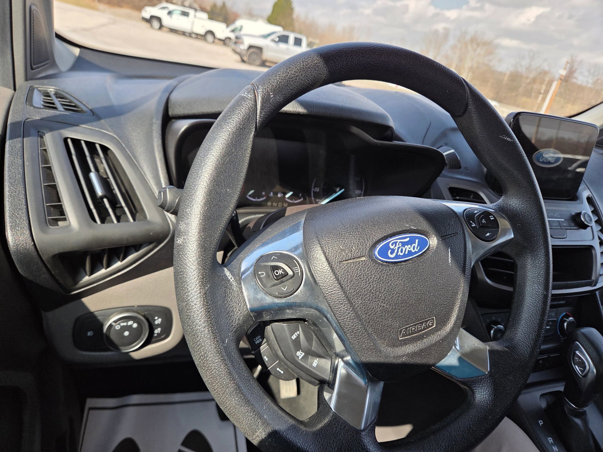 Used 2019 Ford Transit Connect XLT image 25