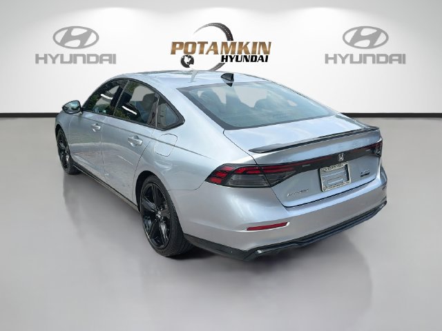 Used 2024 Honda Accord Sport image 7