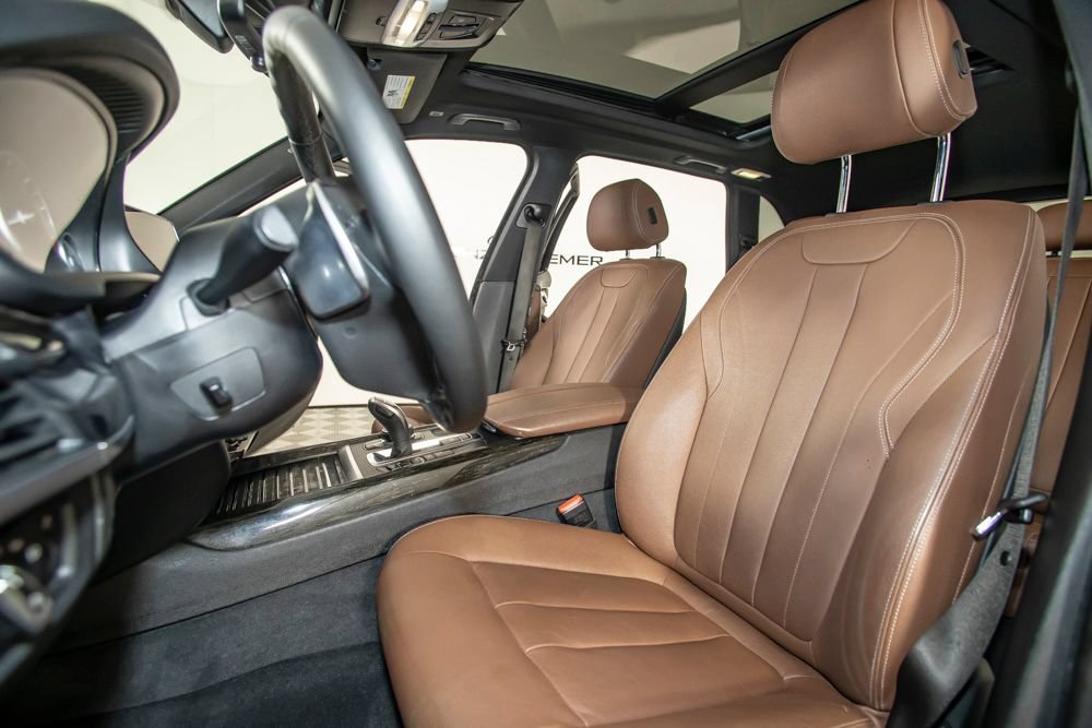 Used 2018 BMW X5 sDrive35i RWD image 13