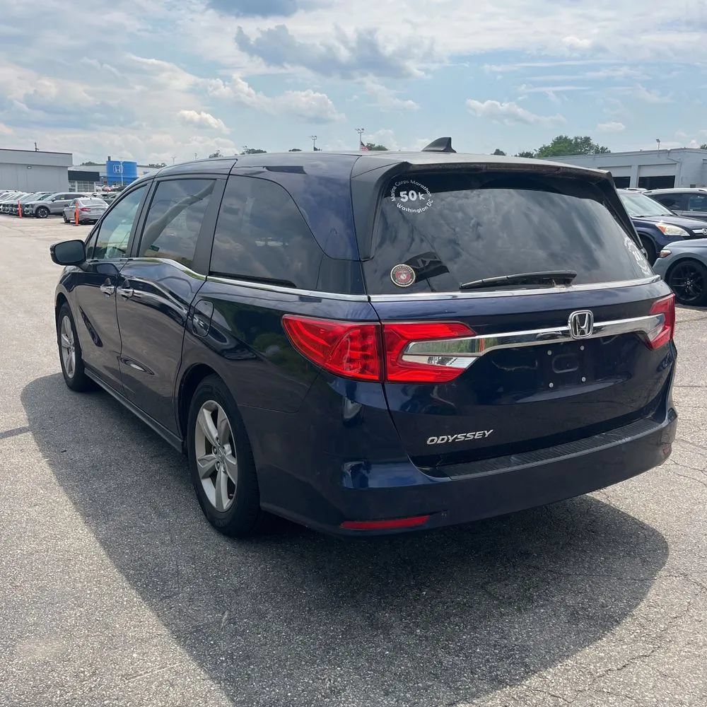 Used 2018 Honda Odyssey EX-L image 3
