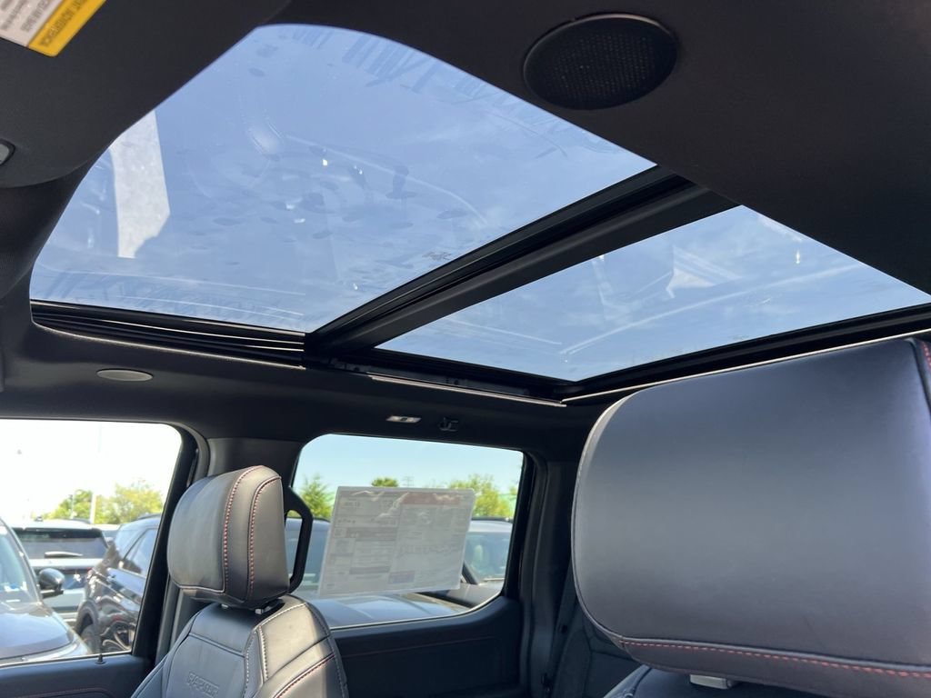 New 2026 Ford F150 Raptor AWD/4WD image 32