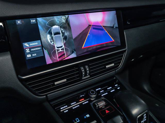 Certified 2020 Porsche Cayenne Coupe AWD/4WD image 27