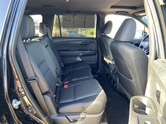 Used 2023 Honda Passport Elite image 14
