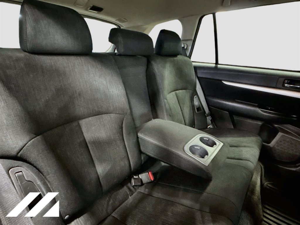 Used 2013 Subaru Outback 2.5i Premium AWD/4WD image 25
