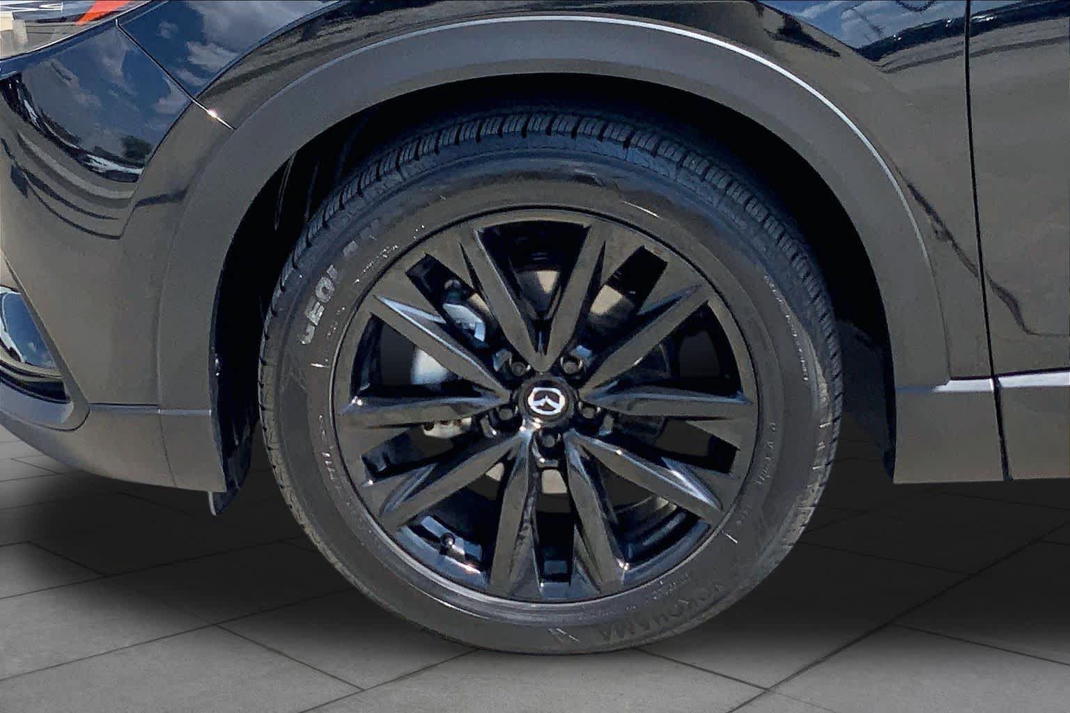 Certified 2023 MAZDA CX-9 Touring Plus AWD/4WD image 11