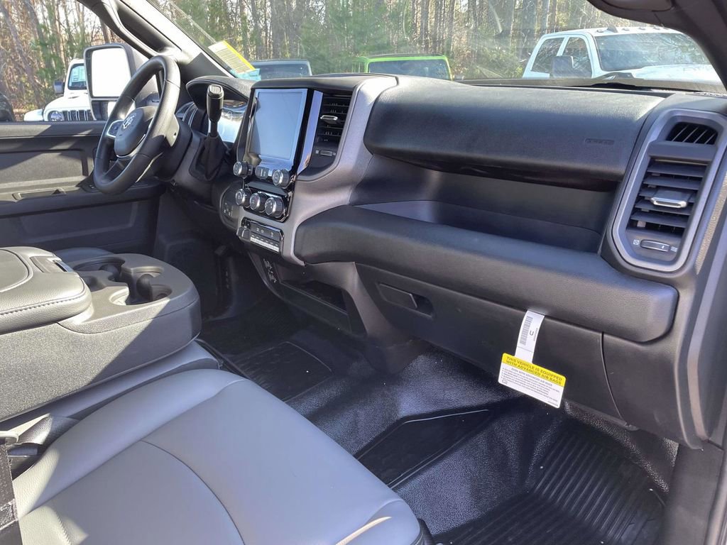 New 2026 RAM 4500 Tradesman w/ Chrome Appearance Group AWD/4WD image 14