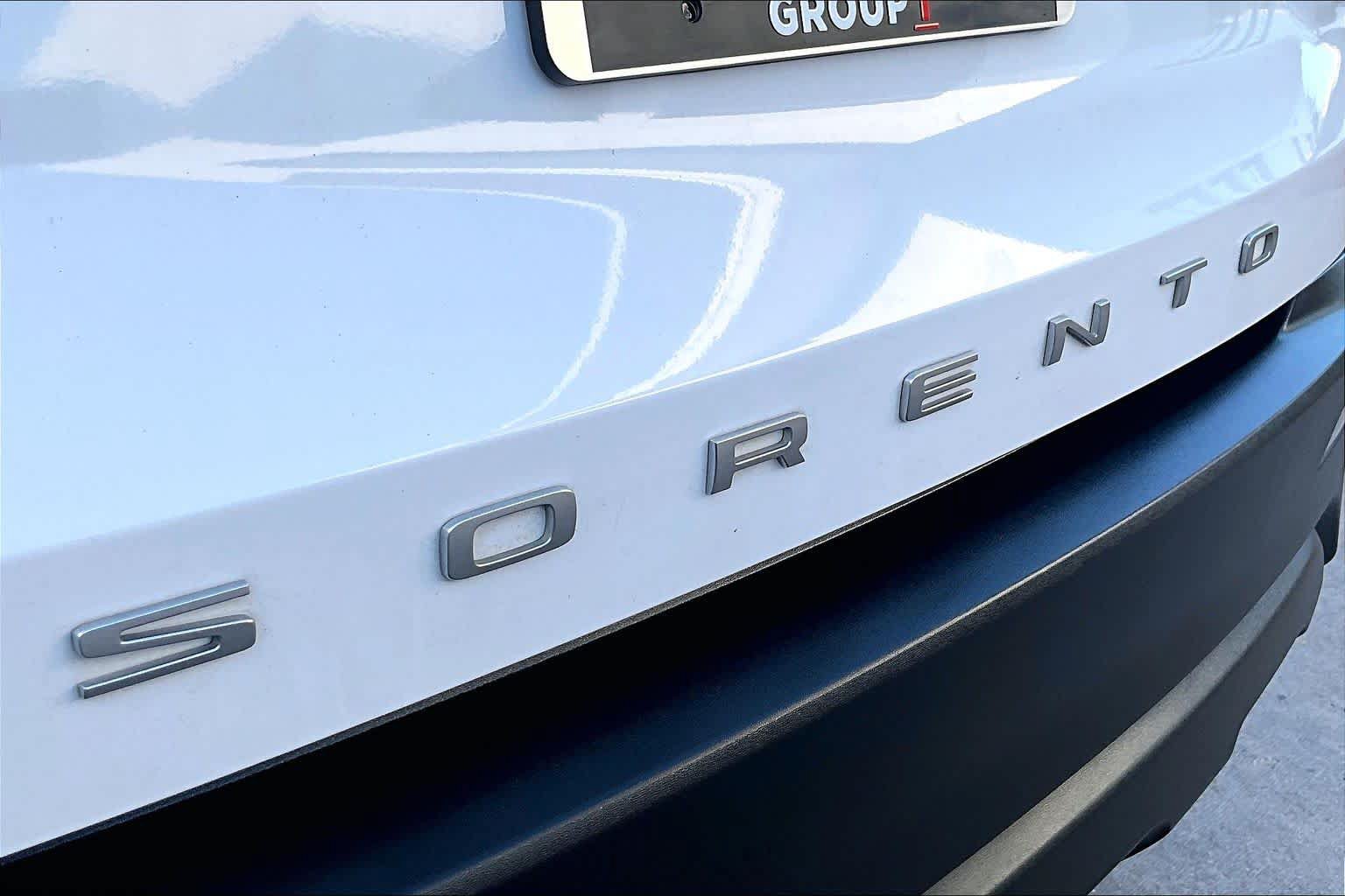 Used 2022 Kia Sorento LX FWD image 10