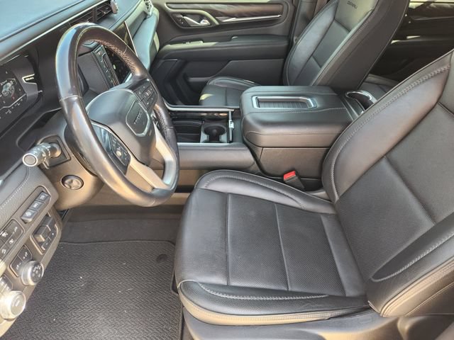 Used 2022 GMC Yukon Denali w/ Denali Premium Package AWD/4WD image 13