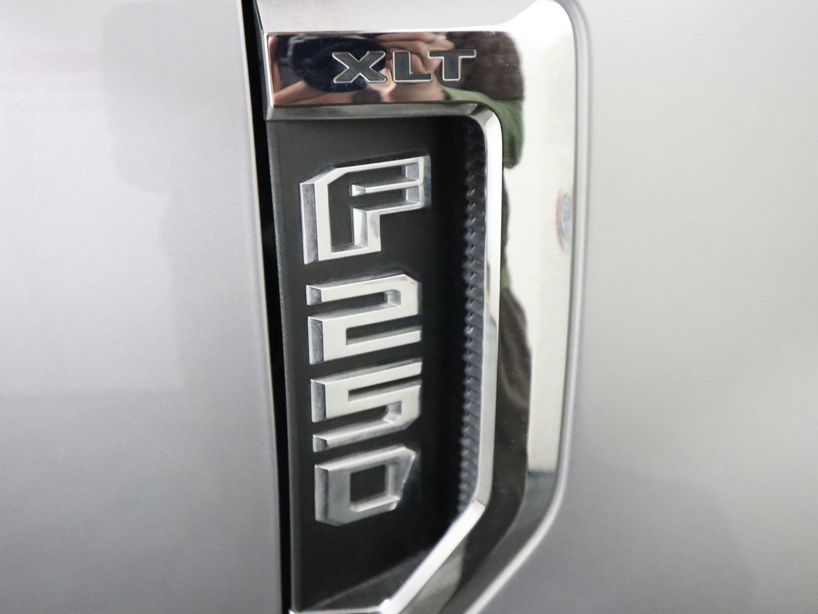 Used 2020 Ford F250 XLT image 5