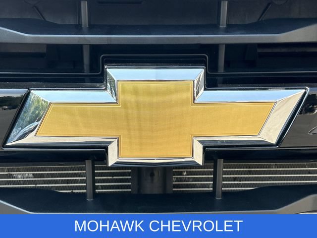 Used 2024 Chevrolet Silverado 2500 Custom w/ Custom Value Package AWD/4WD image 31