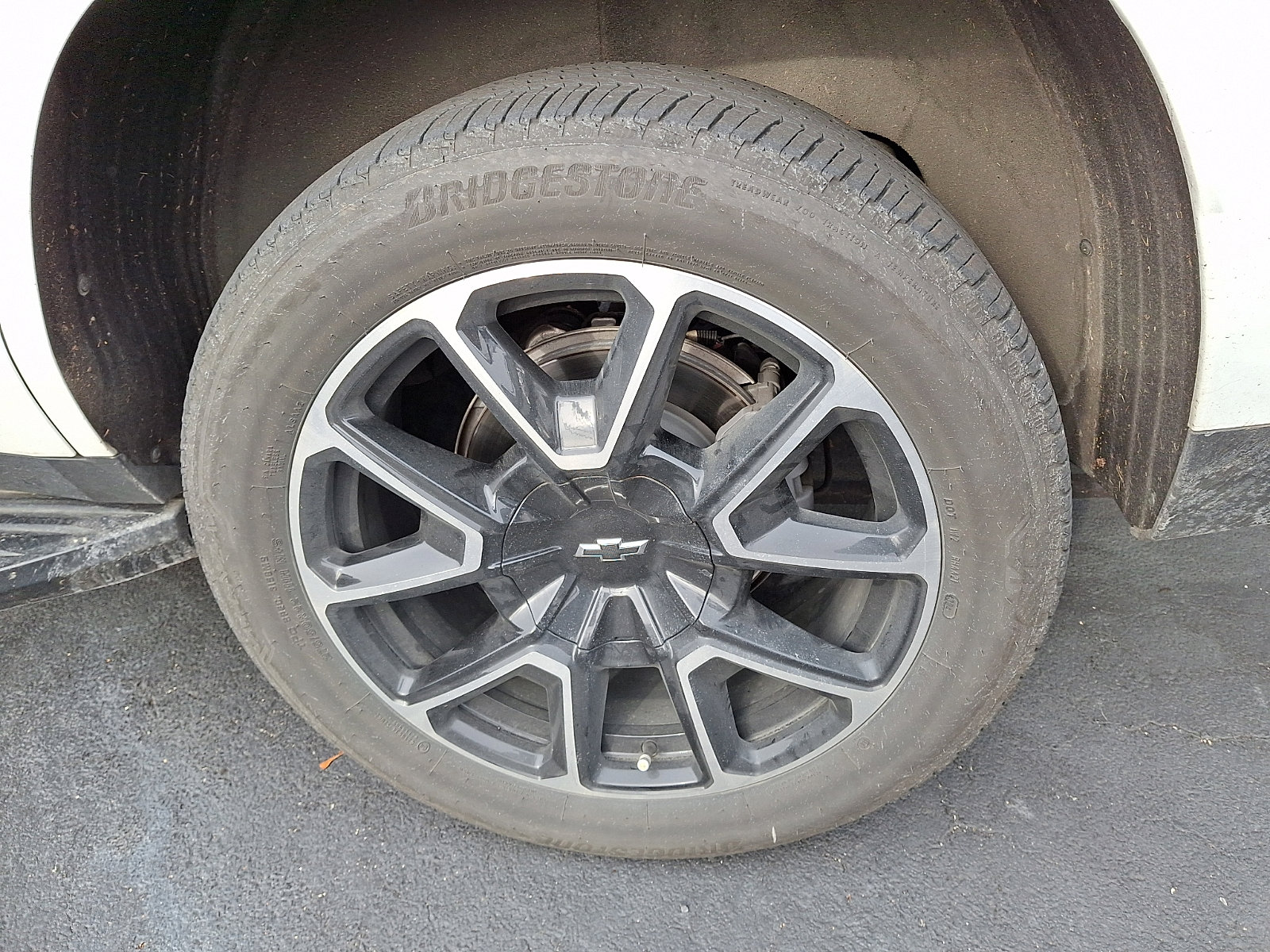 Certified 2022 Chevrolet Tahoe RST w/ Luxury Package image 5