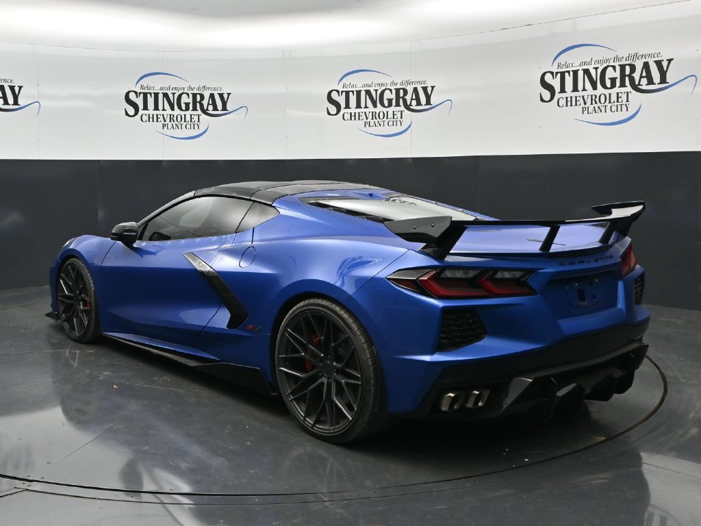 Used 2022 Chevrolet Corvette Stingray Preferred Cpe w/ Z51 Performance Package RWD image 5