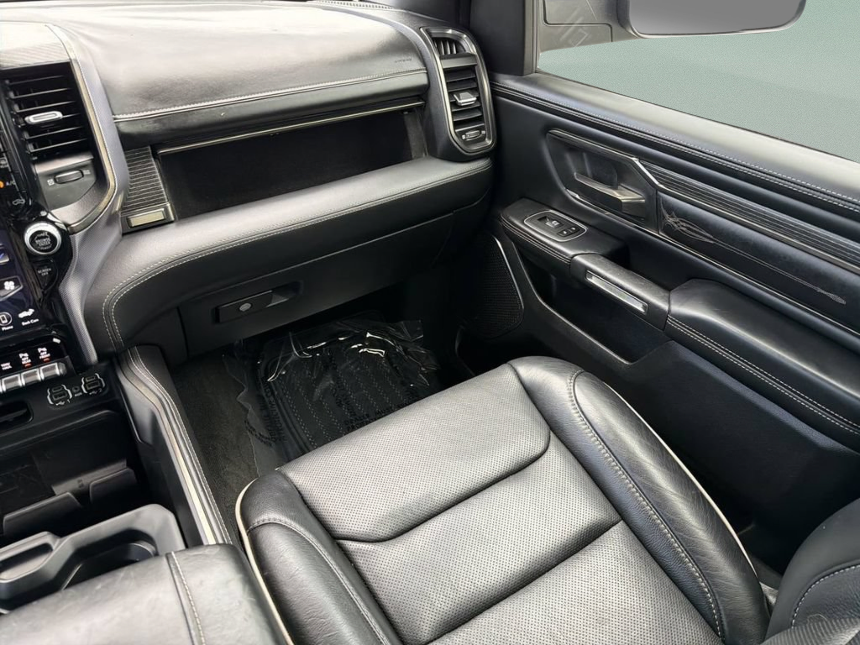 Used 2021 RAM 1500 Limited w/ Bed Utility Group AWD/4WD image 12