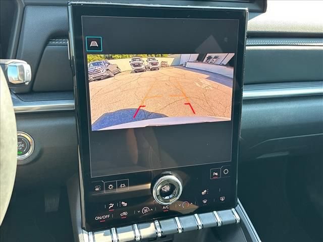 New 2026 GMC Terrain Elevation FWD image 31
