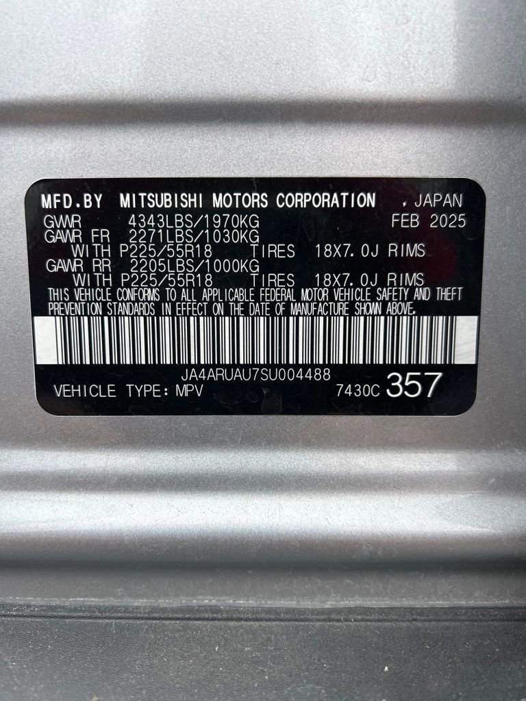 Used 2025 Mitsubishi Outlander Sport SE AWD/4WD image 3