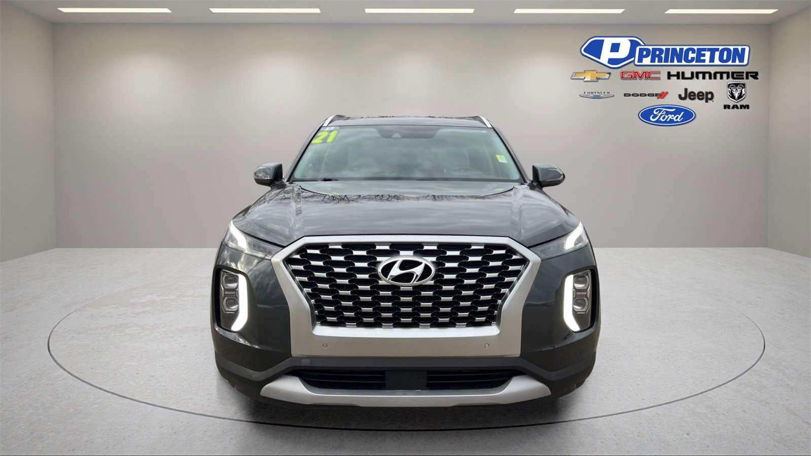Used 2021 Hyundai Palisade SEL image 2