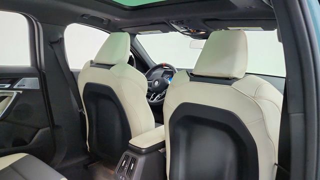Used 2025 BMW X2 M35i image 26