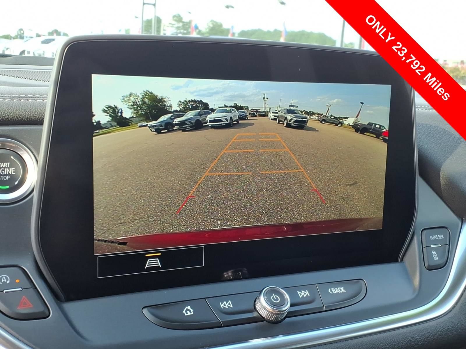 Used 2024 Chevrolet Blazer LT FWD image 18