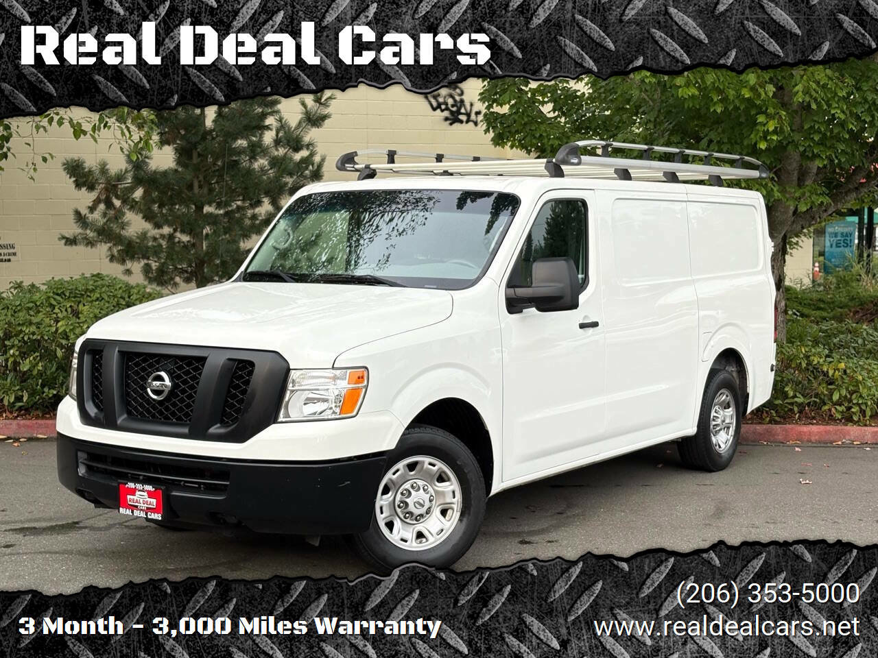 Used 2021 Nissan NV 2500 SV image 1