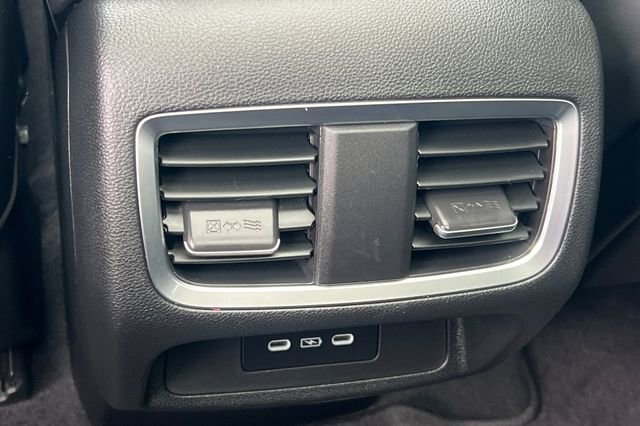 Certified 2025 Acura RDX w/ Technology Package image 14