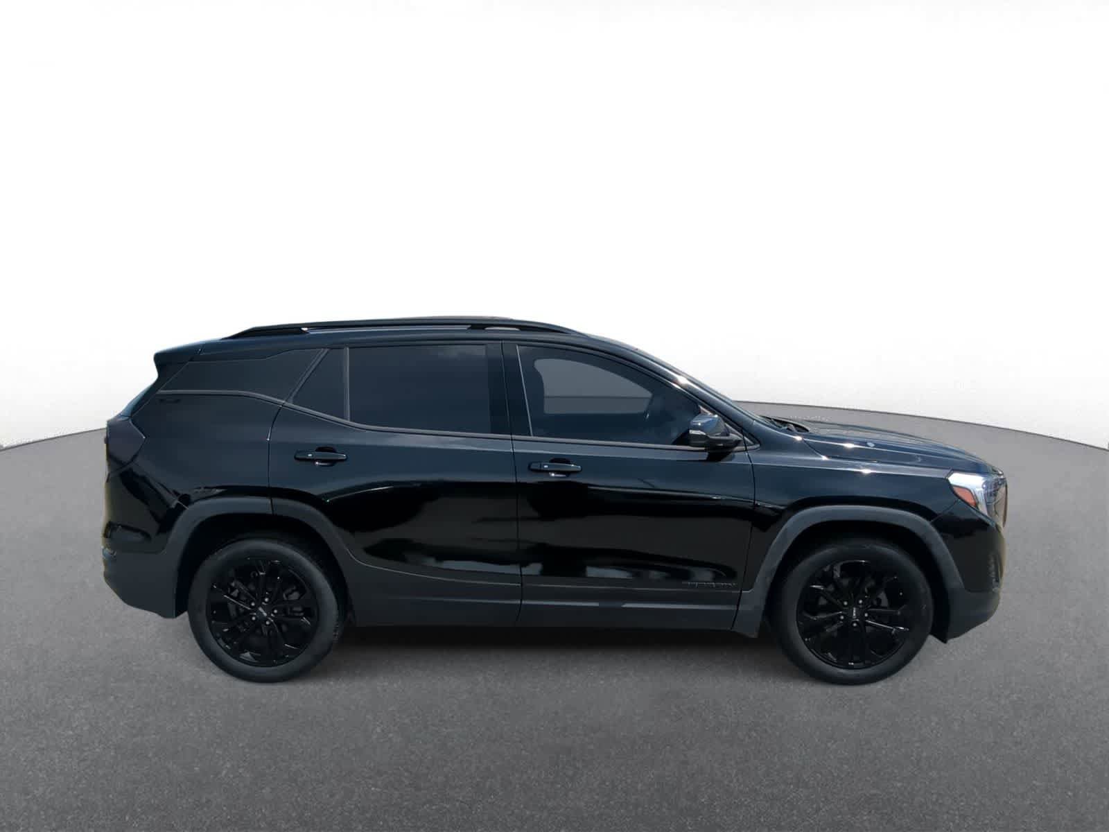 Used 2020 GMC Terrain SLE w/ Driver Convenience Package AWD/4WD image 9