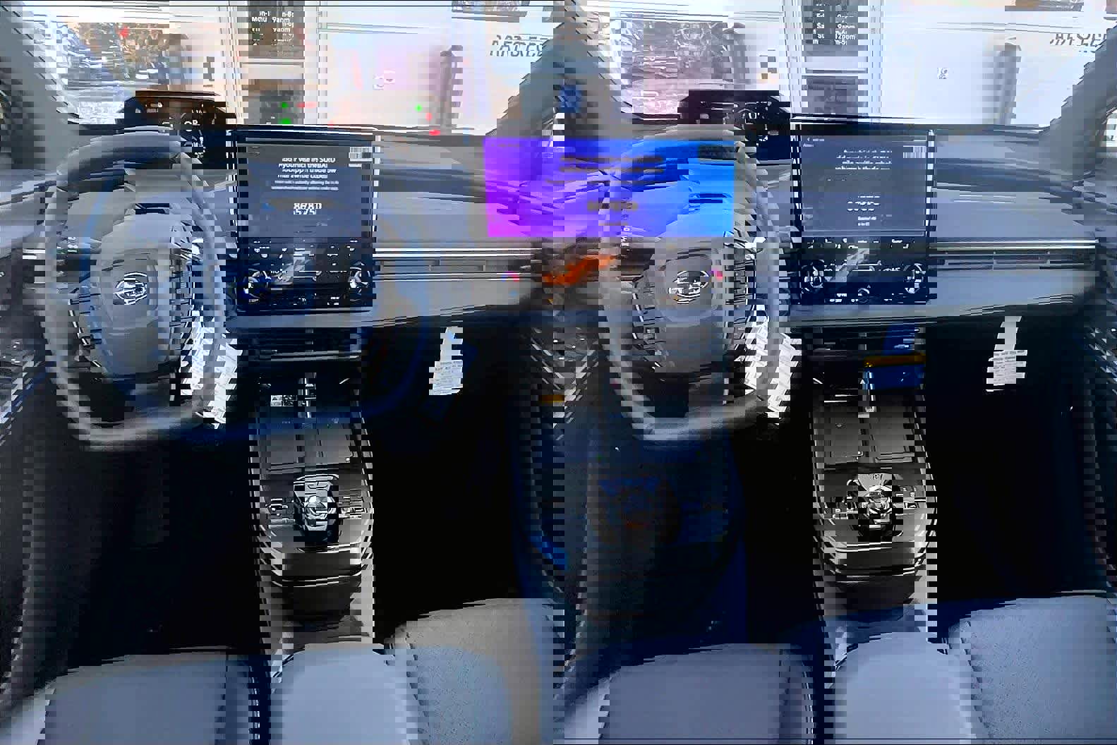 New 2026 Subaru Solterra image 5