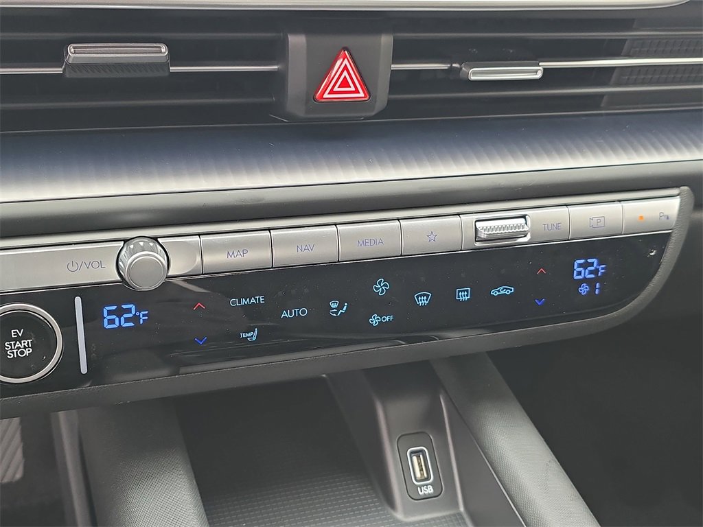 New 2025 Hyundai Ioniq 6 SE image 24