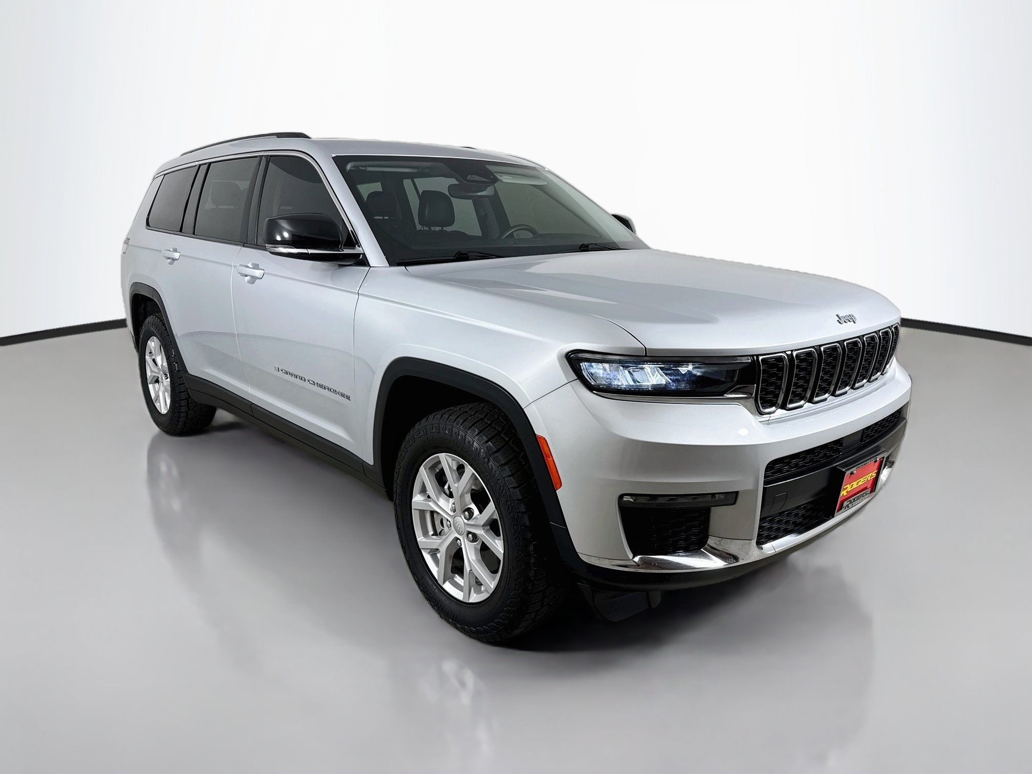 Used 2023 Jeep Grand Cherokee L Limited w/ Trailer Tow Group (B)