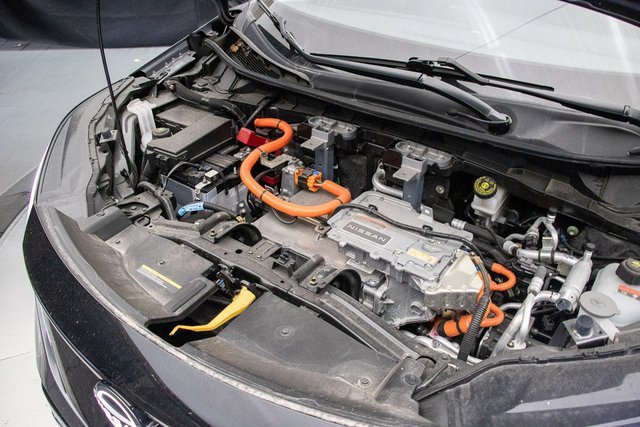 Used 2023 Nissan Ariya FWD image 27