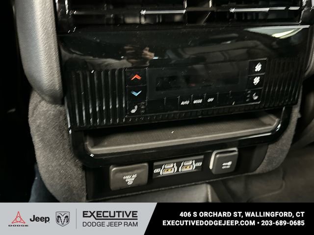 New 2026 Jeep Grand Wagoneer Limited AWD/4WD image 20