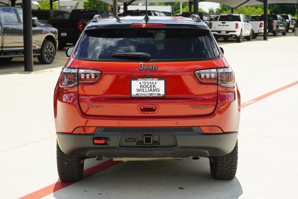 Used 2024 Jeep Compass Trailhawk w/ Trailer Tow Group AWD/4WD image 4