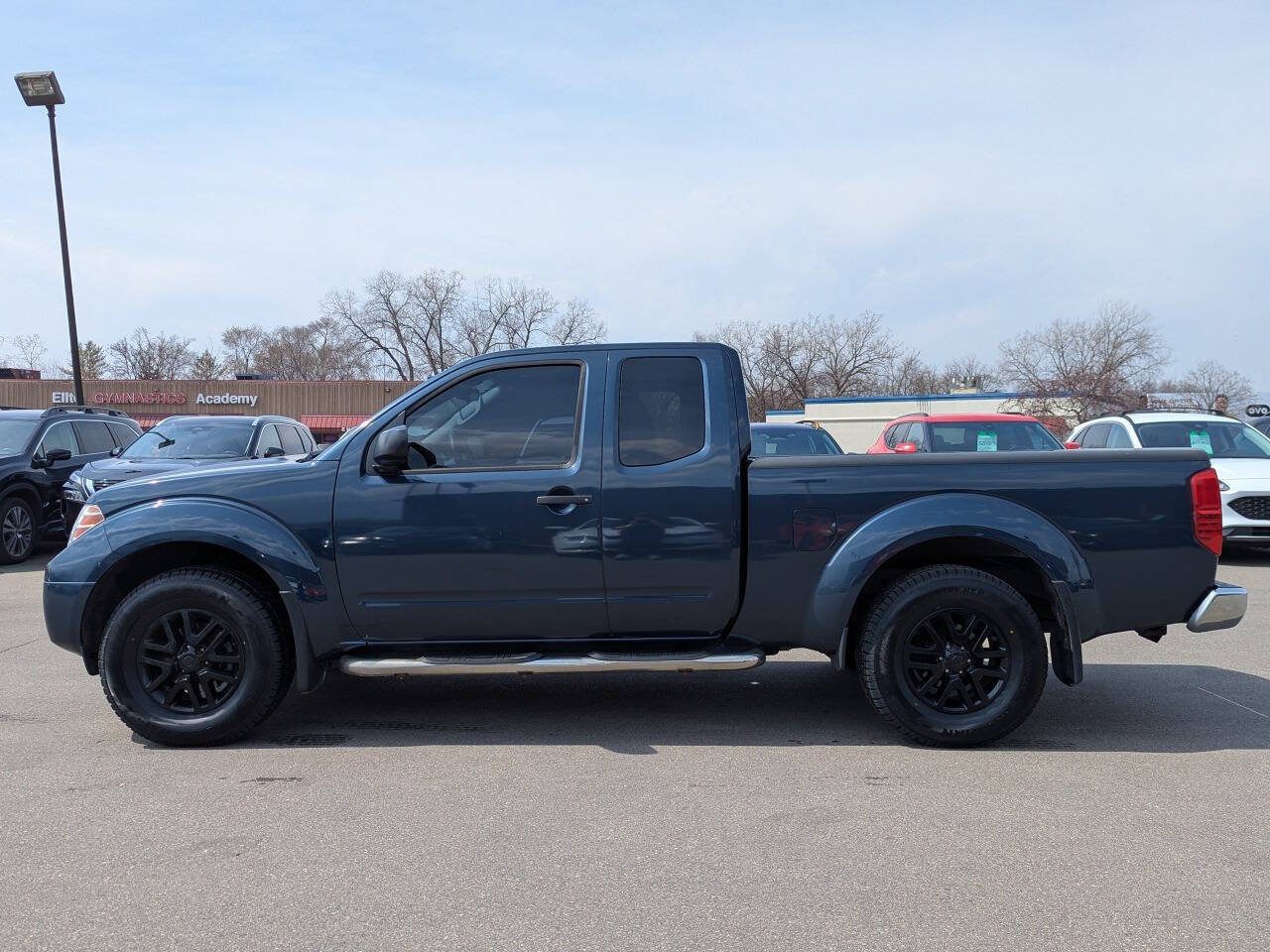 Used 2019 Nissan Frontier SV AWD/4WD image 9