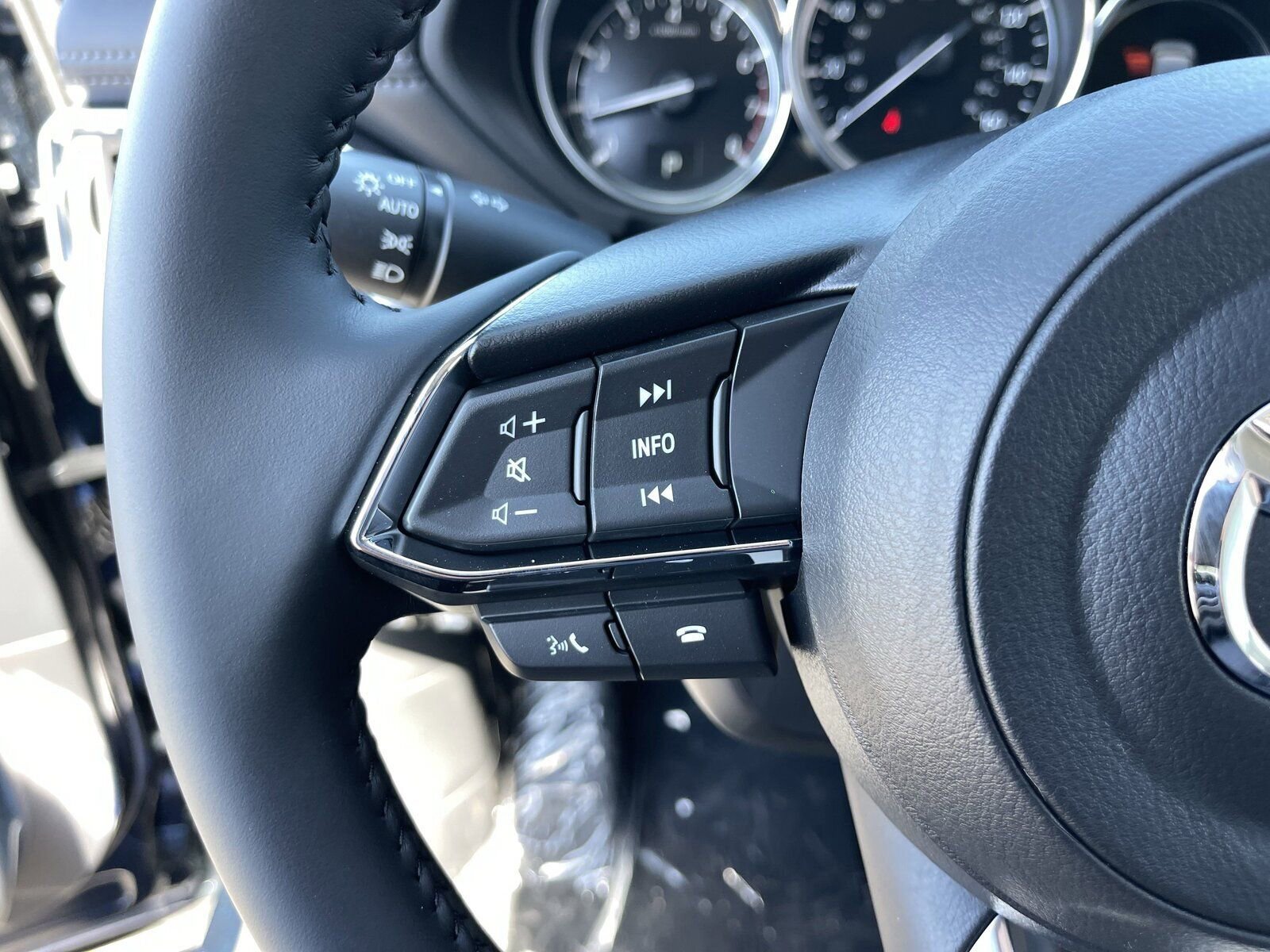 New 2025 MAZDA CX-5 AWD 2.5 S w/ Preferred Package image 30