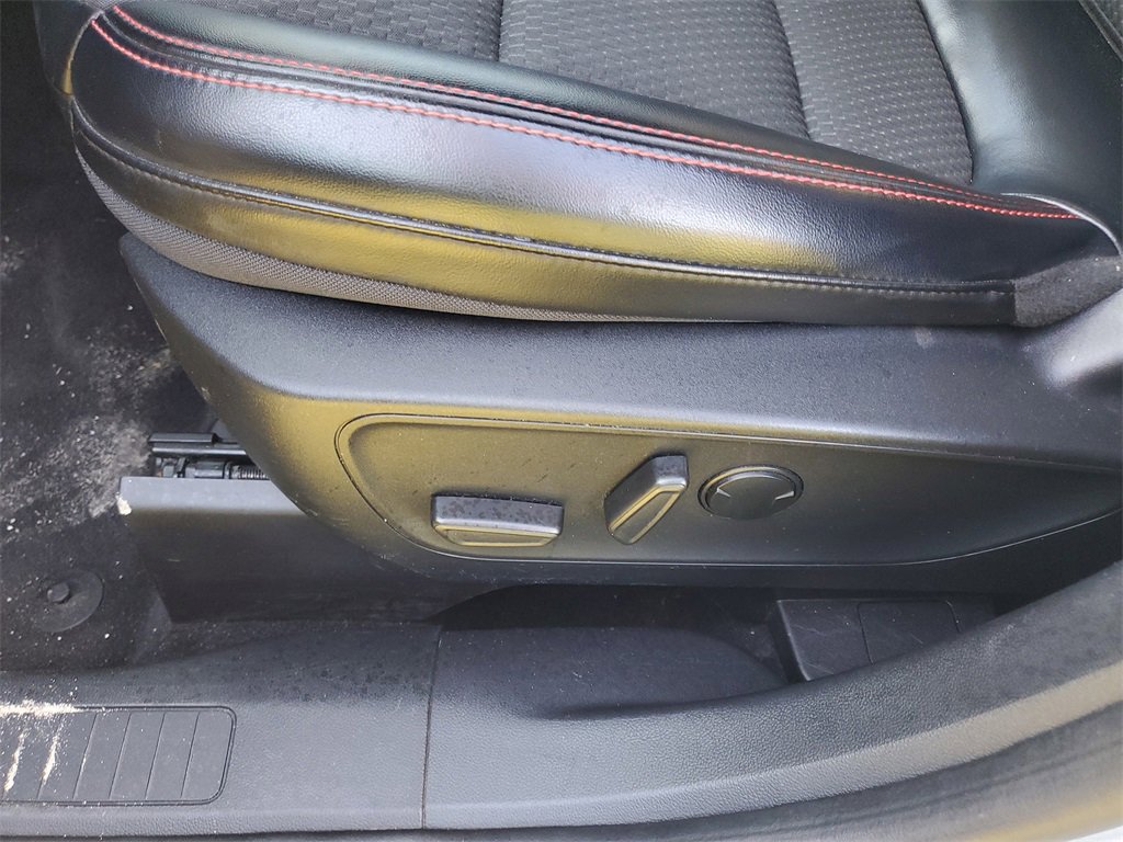 Used 2023 Ford Escape ST-Line image 15