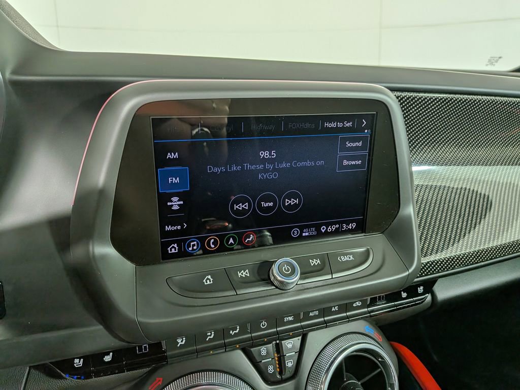 Used 2020 Chevrolet Camaro ZL1 image 29