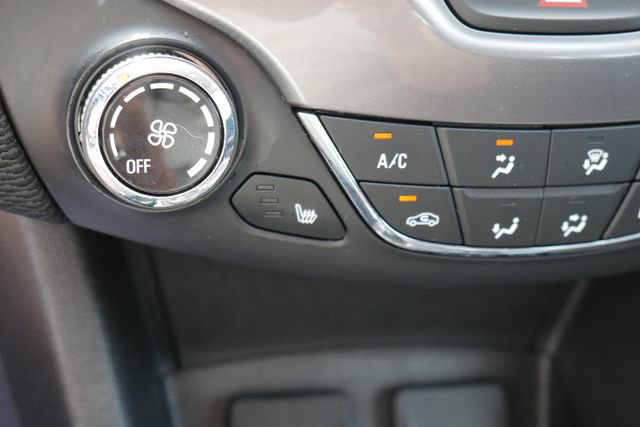 Used 2016 Chevrolet Cruze LT w/ Convenience Package FWD image 4