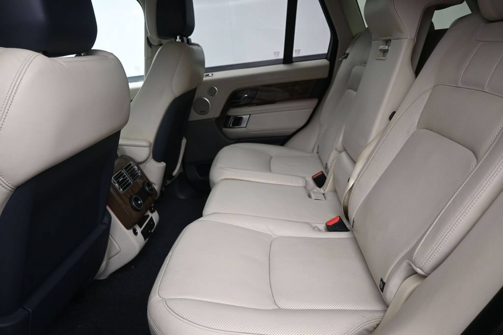 Used 2018 Land Rover Range Rover Supercharged AWD/4WD image 13