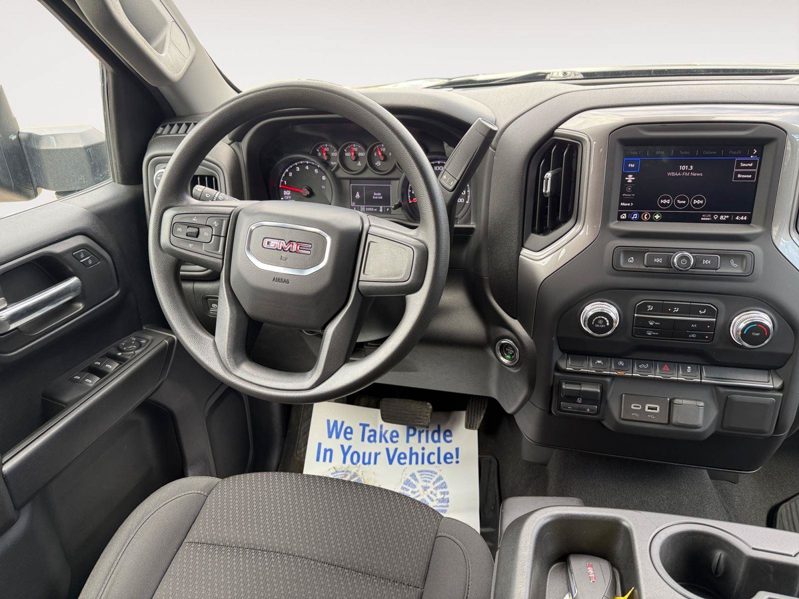 Used 2024 GMC Sierra 1500 Pro w/ Graphite Edition AWD/4WD image 11