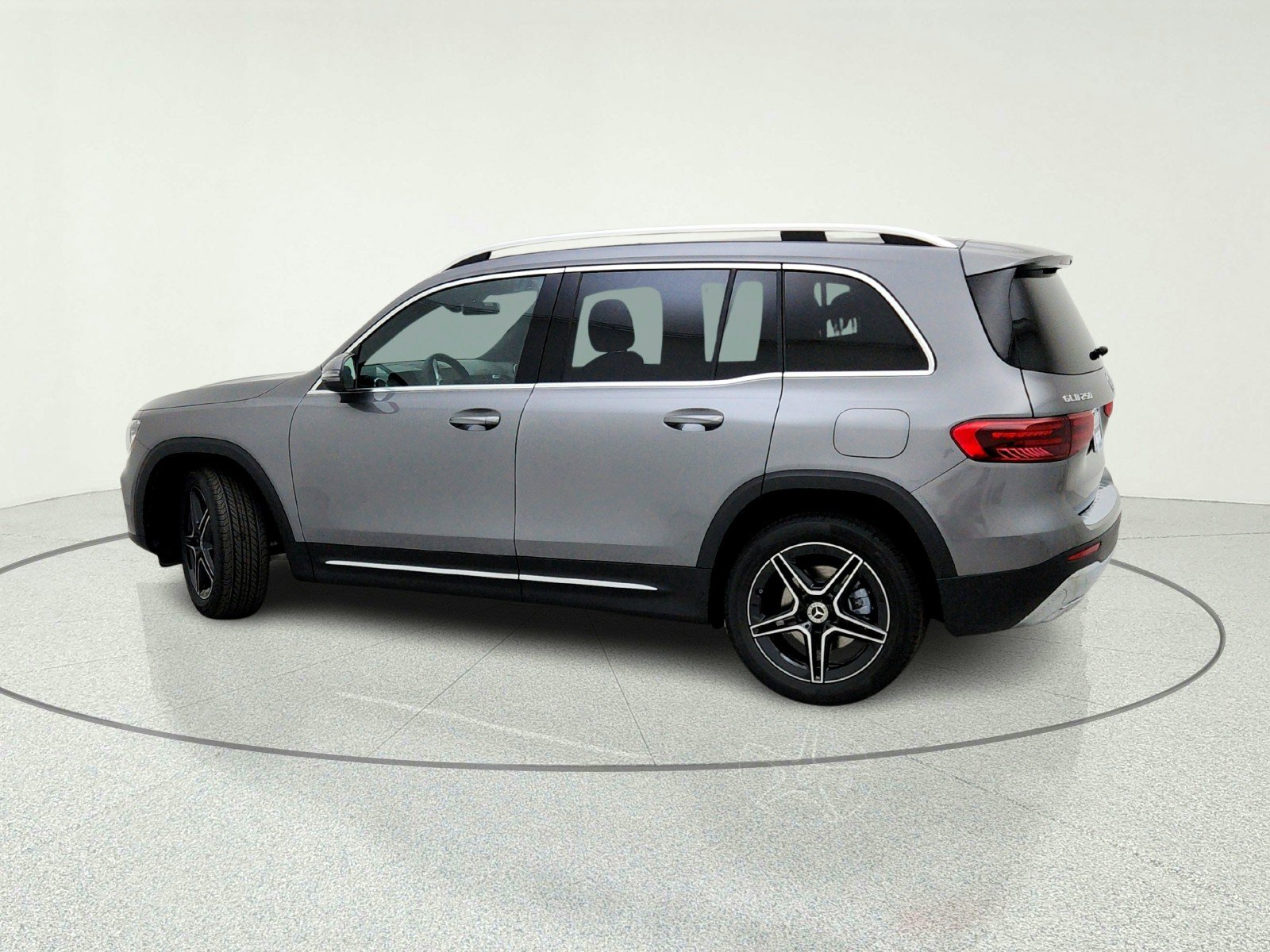New 2026 Mercedes-Benz GLB 250 image 13