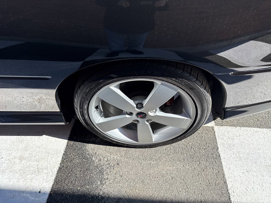 Used 2006 Pontiac GTO 2dr Cpe image 15