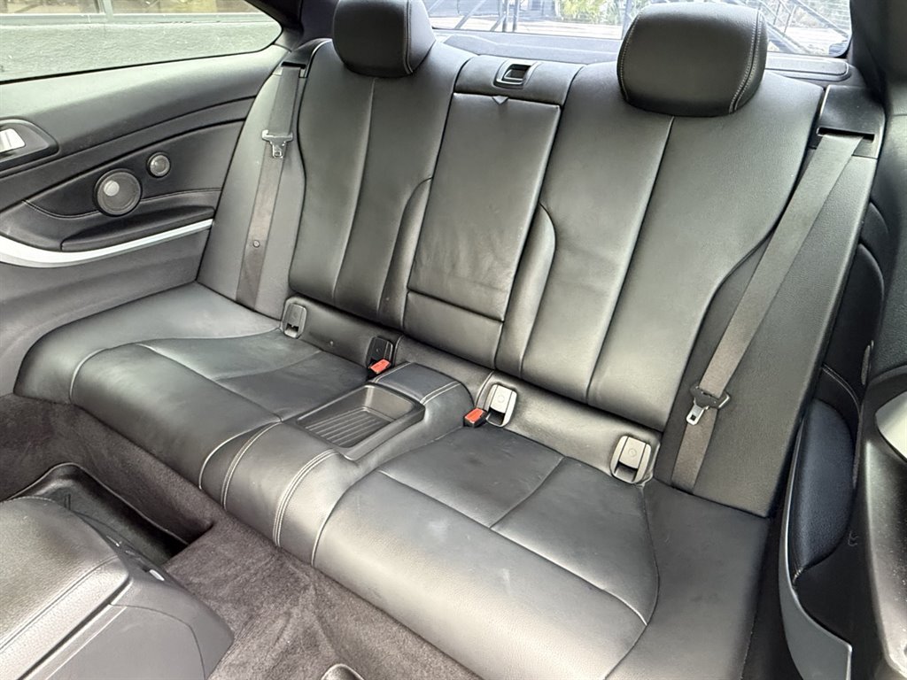 Used 2020 BMW 430i Coupe w/ M Sport Package RWD image 13