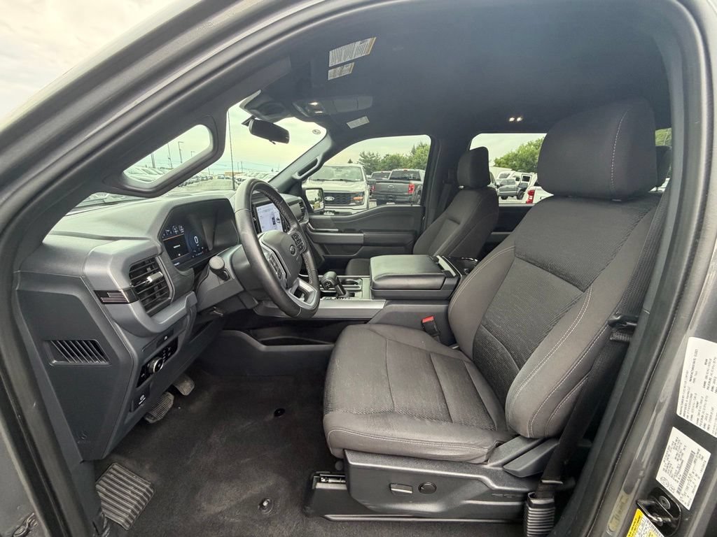 Used 2025 Ford F150 XLT w/ Equipment Group 301A Standard AWD/4WD image 2