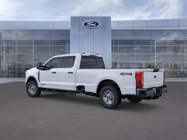 New 2026 Ford F250 4x4 Crew Cab Super Duty image 4